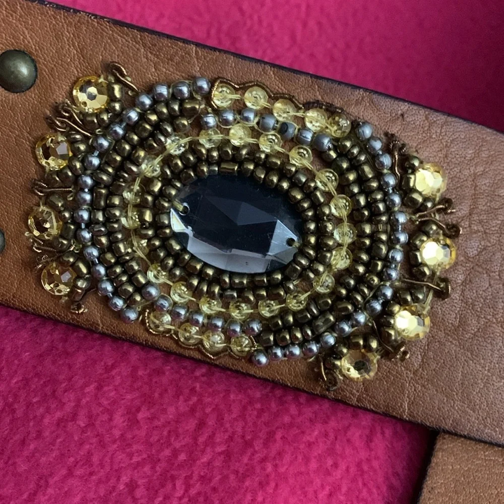 Chico’s Learher Beads Studs Belt